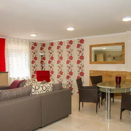 度假居 Holiday Home Balaton H451